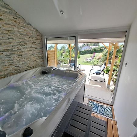 Adorelys Sejour Bien Etre - Spa Et Massage Saint-Cassien  Exteriör bild